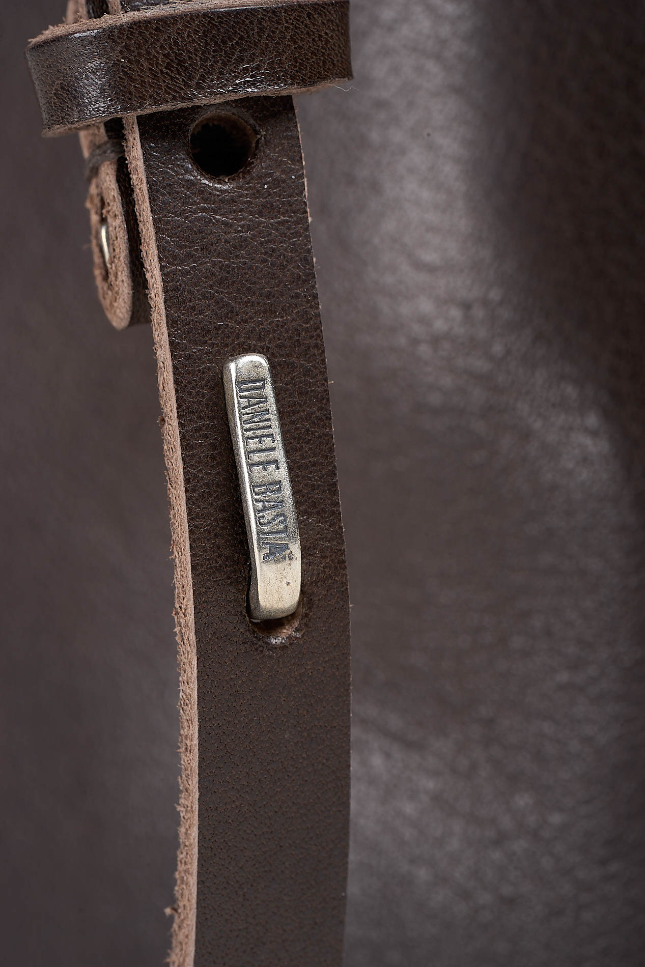 daniele basta leather and silver bags - DETAIL 2